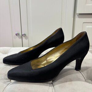 Vintage Italian Black Heel - Carolyn Roehm